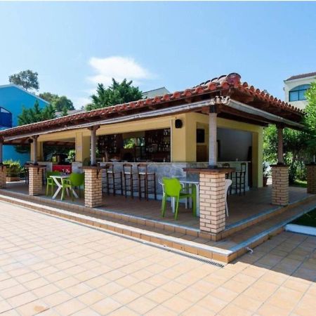 Govino Bay Luxury Beach Loft Apartment Danilia Exteriér fotografie