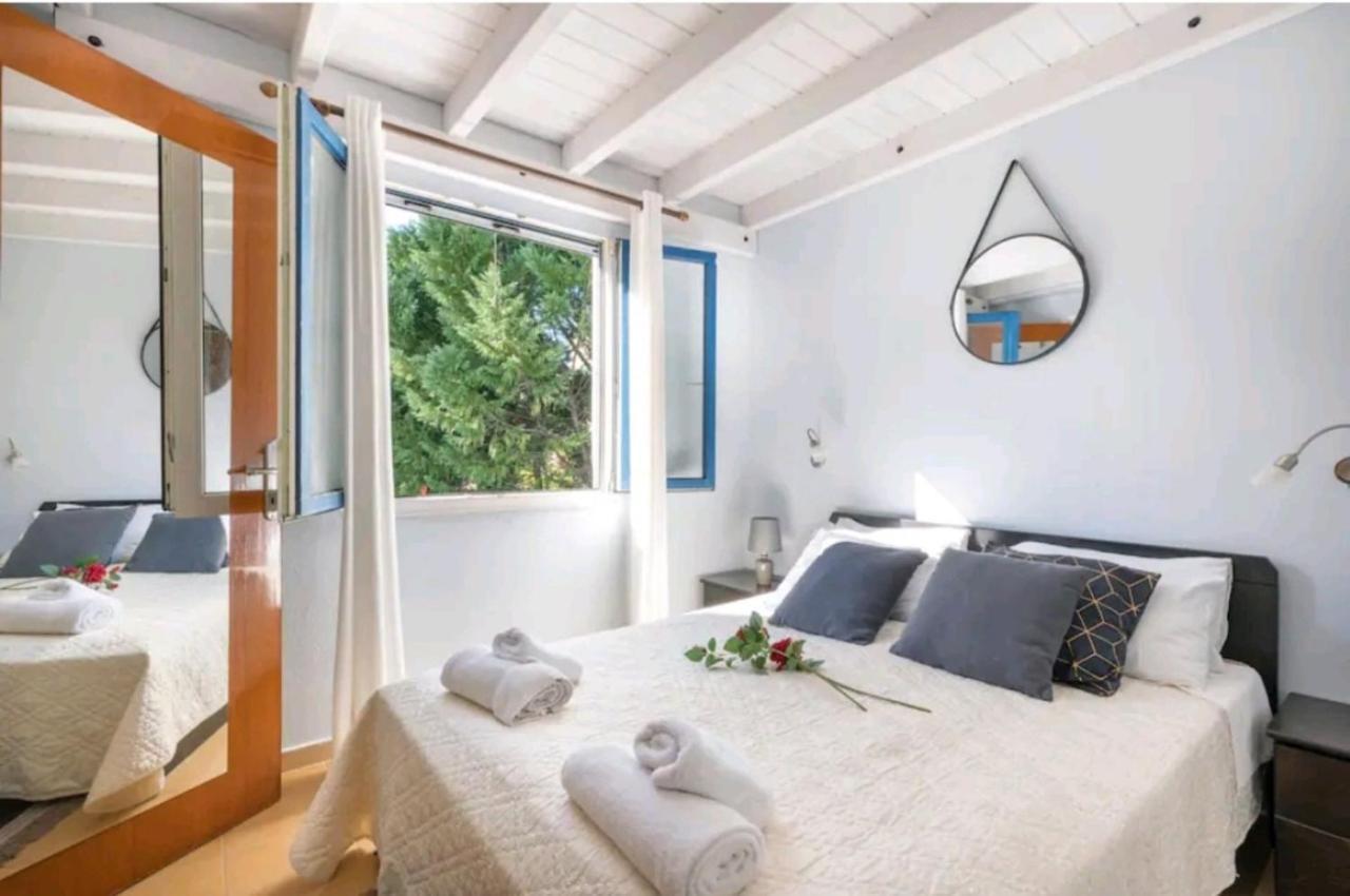 Govino Bay Luxury Beach Loft Apartment Danilia Exteriér fotografie