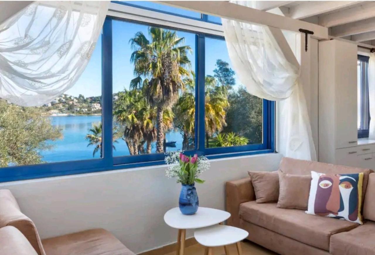Govino Bay Luxury Beach Loft Apartment Danilia Exteriér fotografie
