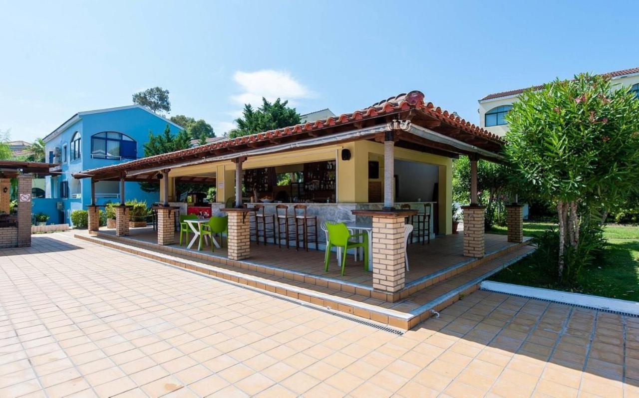 Govino Bay Luxury Beach Loft Apartment Danilia Exteriér fotografie